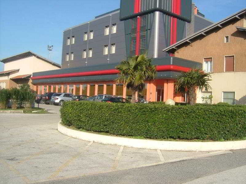 Hotel Mediterraneo Livorno Esterno foto